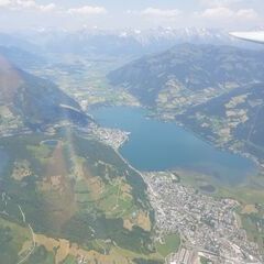 Flugwegposition um 11:37:15: Aufgenommen in der Nähe von Gemeinde Zell am See, 5700 Zell am See, Österreich in 2436 Meter